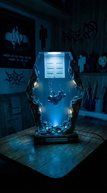 Kendra Lamp - Billie